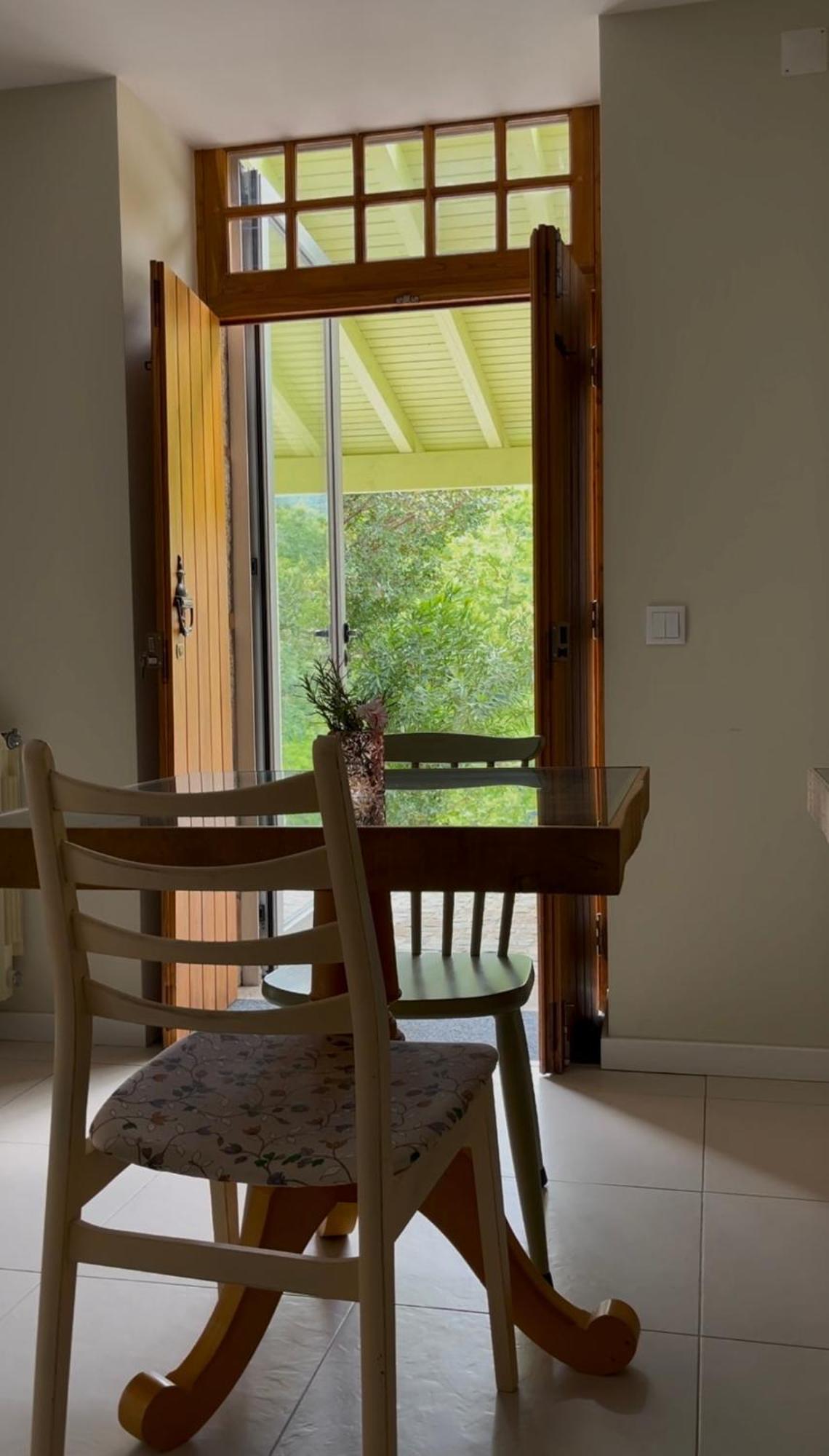 Casa Da Ribeira Do Cirio Guest House Seia Ngoại thất bức ảnh